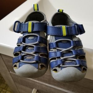 Toddler Boy sandles Bullfrogs